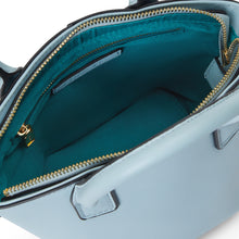 Load image into Gallery viewer, Sorrento Clamshell - Baby Blue