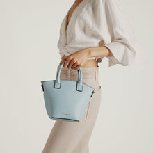 Load image into Gallery viewer, Sorrento Clamshell - Baby Blue