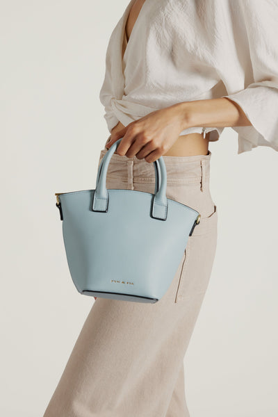Voysey Brands on Pastels: Baby Blue Bags from Fyn & Fia Lead Summer’s Soft Colour Trend