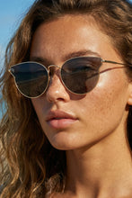 Load image into Gallery viewer, Clara Sunglasses
