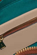 Load image into Gallery viewer, Flores Crossbody Bag - Sand Raffia &amp; Beige
