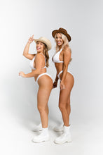 Load image into Gallery viewer, Penelope Bottom
