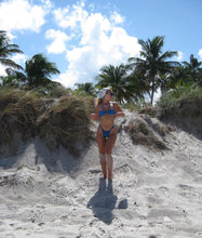 Load image into Gallery viewer, DAHLIA Strapless TOP
